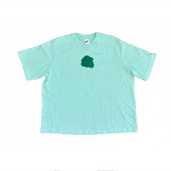 Nike Women's Sportswear Mama’s Got Sole‎ Boxy Fit T-Shirt in Green Size L - Picture 1 of 6